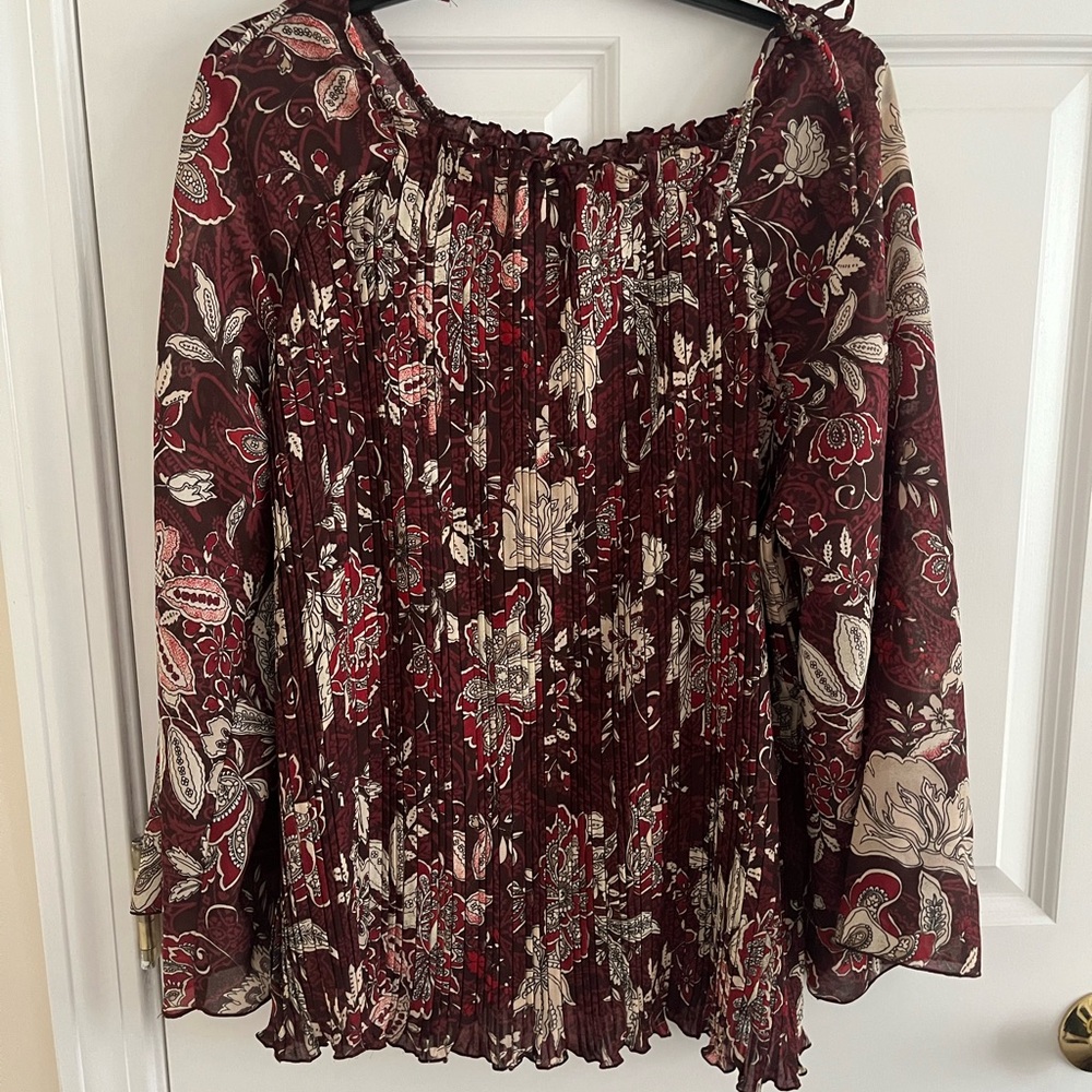 Elegant Floral Print Blouse